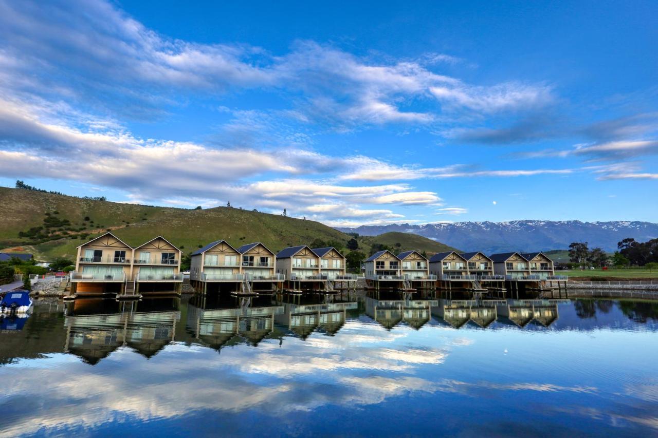 Marsden Lake Resort Central Otago Cromwell Exterior photo The Jack's Point clubhouse
