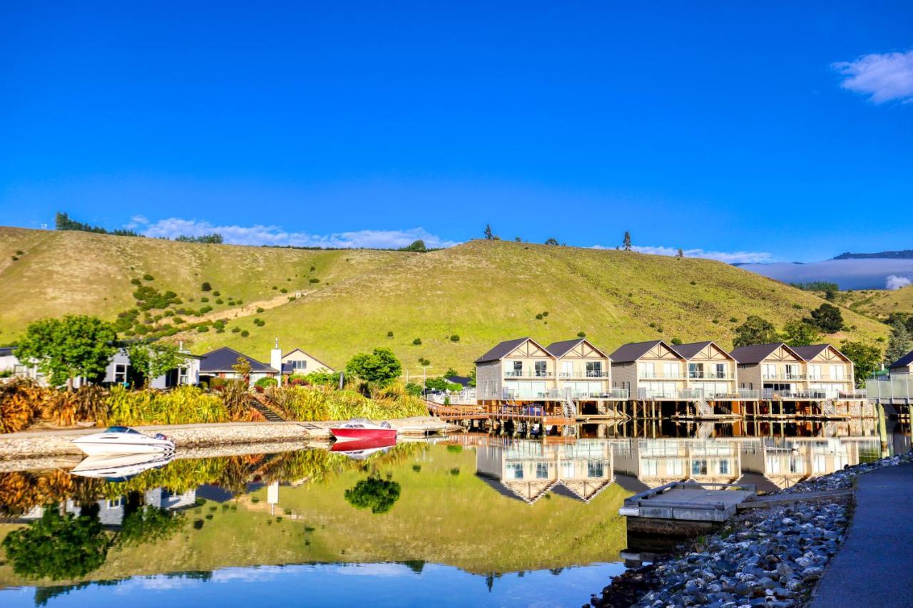 Marsden Lake Resort Central Otago Cromwell Exterior photo The Landing, a residential development in the town centre